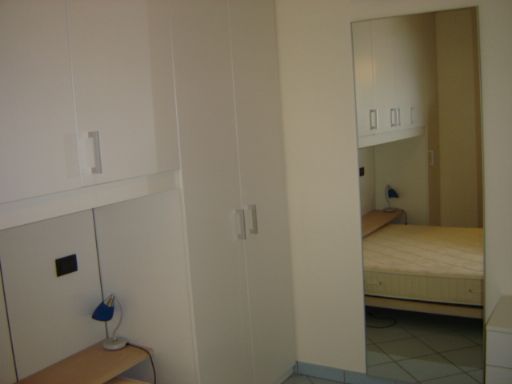 armadio camera matr.